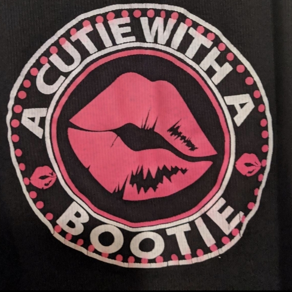 Women's Juniors XL Cutie with a Bootie Tank Top - Picture 4 of 6